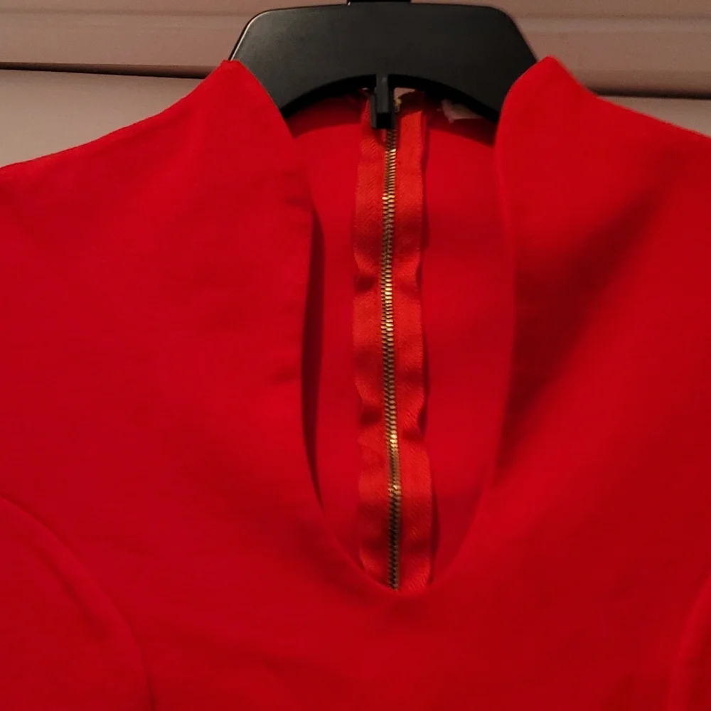 Dress - Picture 2 of 7